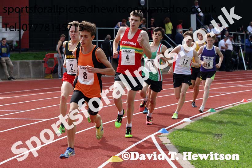 Mens 1500 metres at the Northern Inter-Counties under-17s and 15s at Witton Park, Blackburn. Photo: David T. Hewitson/Sports for All Pics